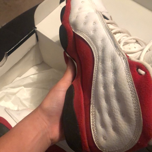 Jordan 13s red and white - Picture 2 of 3